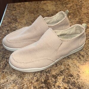 VIONIC MALIBU Casual Slip-On Sneakers in Light Pink WOMENS 8